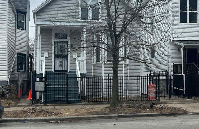5845 South Princeton Avenue - Bedroom 4 photos photos