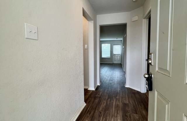 3208 Onion Creek Gallery 3