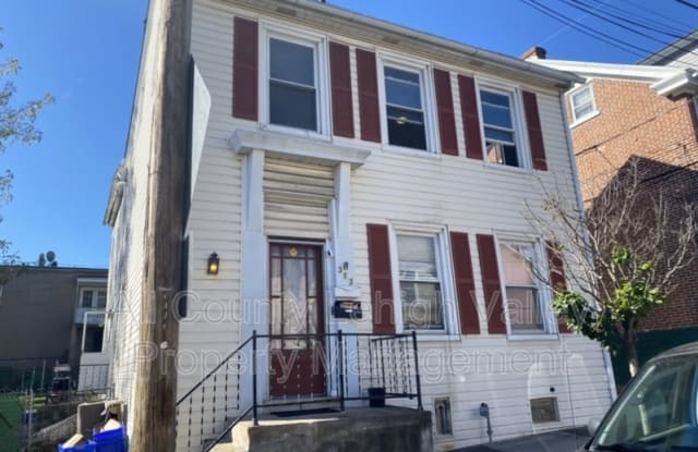 313 West St photos photos
