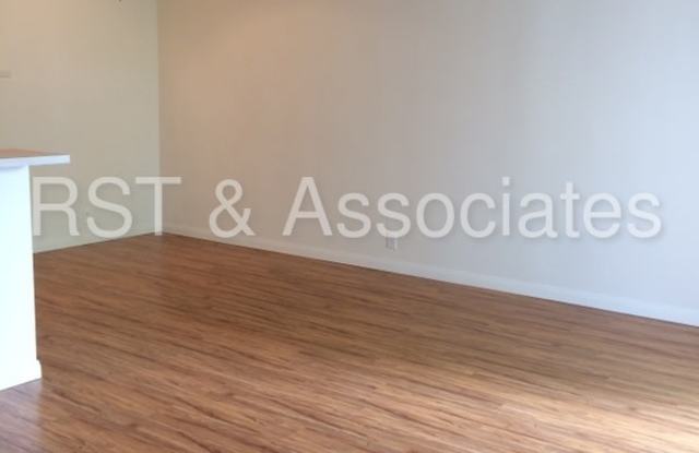 11915 Kiowa Avenue Gallery 4