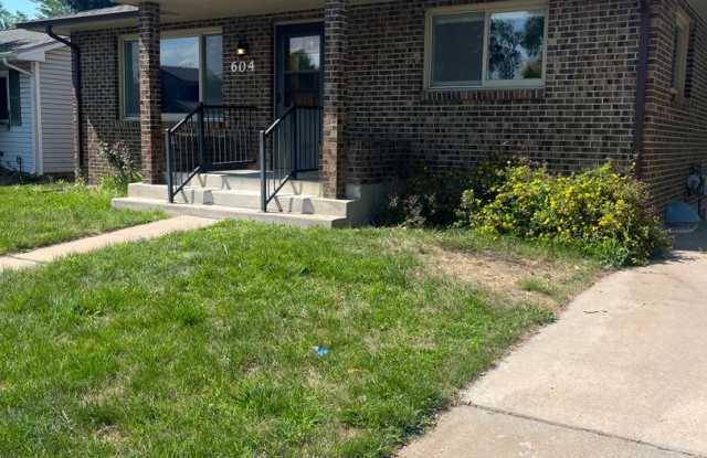 3-bedroom, 2-bathroom home in the heart of Windsor photos photos
