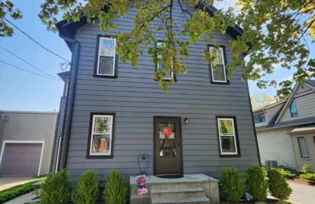 51 S Seymour Avenue photos photos