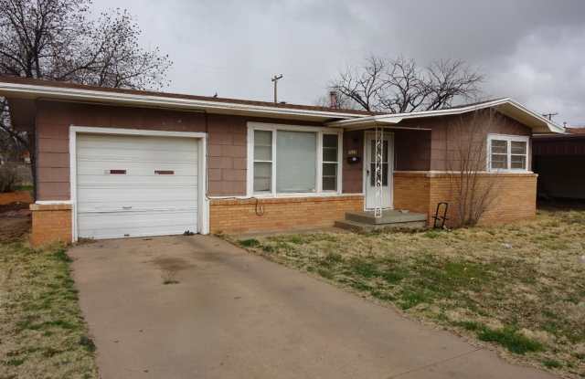 2012 48th Street - 2012 48th Street, Lubbock, TX 79412