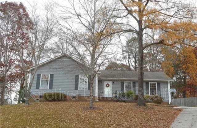 7426 Kilcullen Dr - 7426 Kilcullen Drive, Charlotte, NC 28270