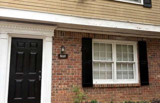 5510 Estates Court photos photos