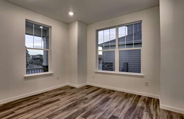 4 Bedroom in Mosaic Subdivision photos photos