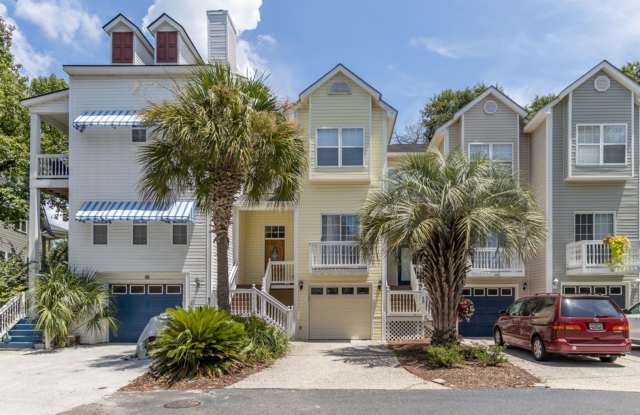 Lovely Townhome Available In Yacht Cove photos photos