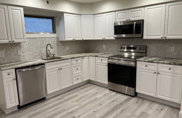 635 Mcbride Ave - 635 McBride Avenue, Woodland Park, NJ 07424