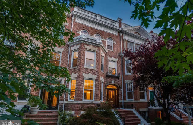 Spacious Adams Morgan Gem with Gas FP - 1852 Kalorama Road Northwest, Washington, DC 20009