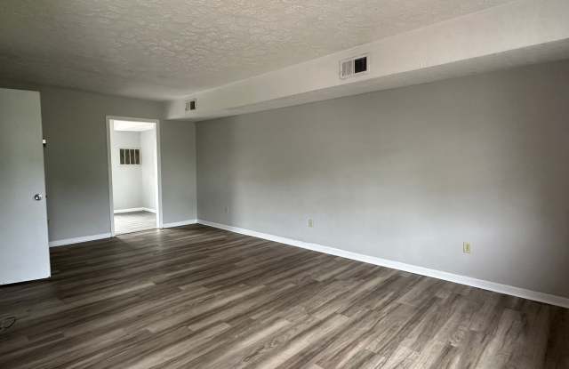 2 Bedroom / 1.5 bath Townhouse, Kingsport TN Gallery 3