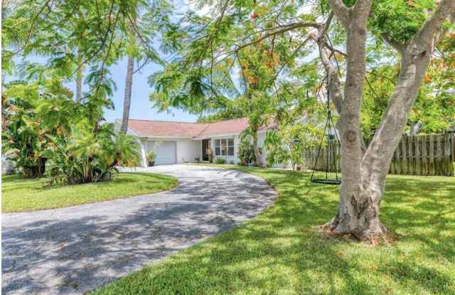226 W Norfolk Road photos photos