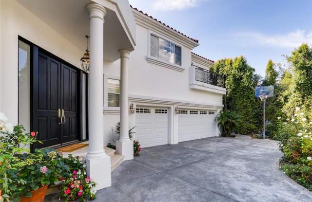1957 Linda Flora Drive Gallery 3