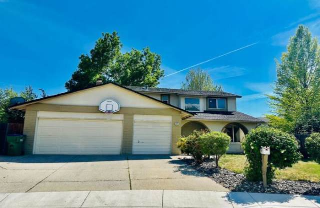 2327 Geneva Court - 2327 Geneva Court, Sparks, NV 89434 2327 Geneva Court - 2327 Geneva Court, Sparks, NV 89434