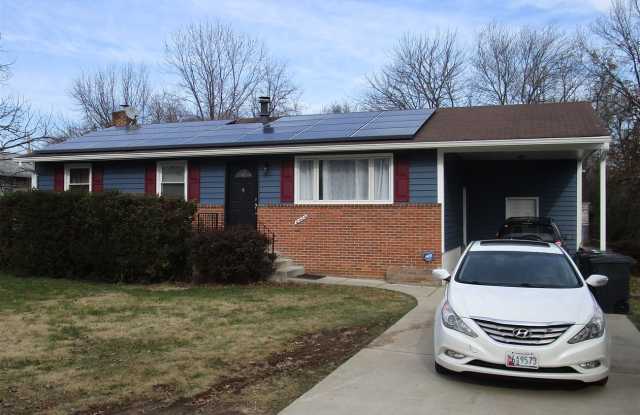 8404 Spruce Hill Dr Unit A - 8404 Spruce Hill Dr, South Laurel, MD 20707