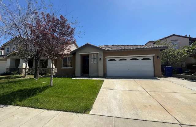 15535 CAROLINE STREET, FONTANA - (3 BED / 2 BATH) photos photos