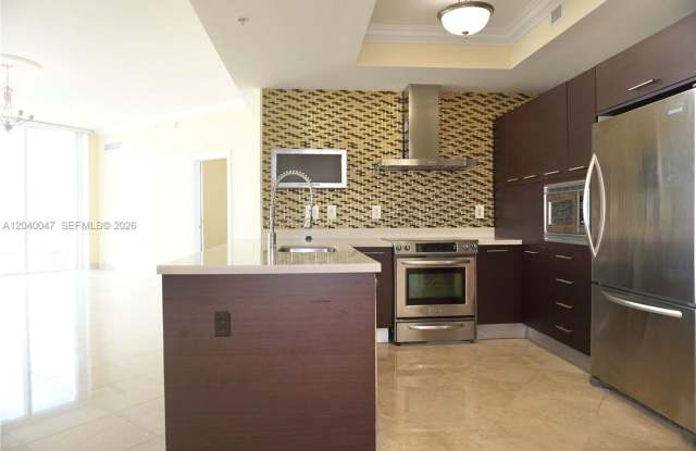 200 Sunny Isles Boulevard 21801, Sunny Isles Beach, FL 33160 - 4398 Gallery 3