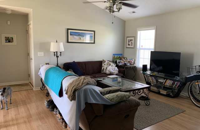 7513 Brittany Lakes Drive Gallery 2