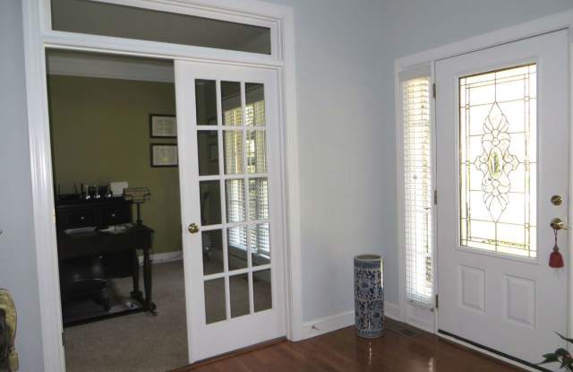 312 Inland Cove Ct. Gallery 4