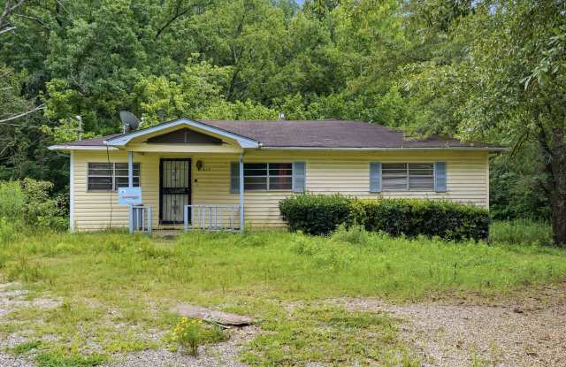 615 Macon St photos photos