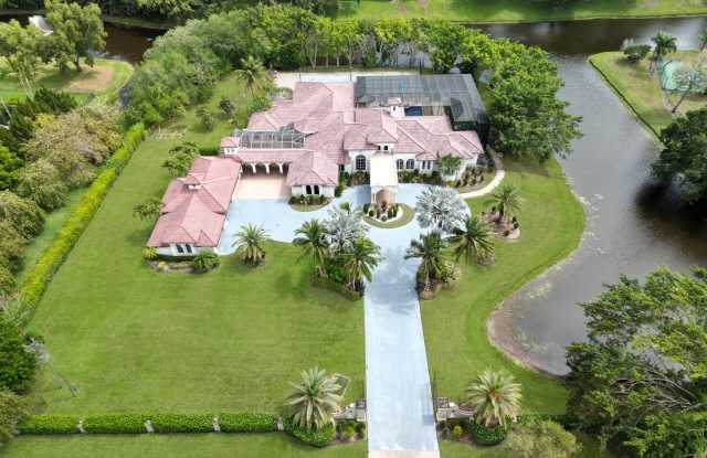 10058 El Caballo Court photos photos