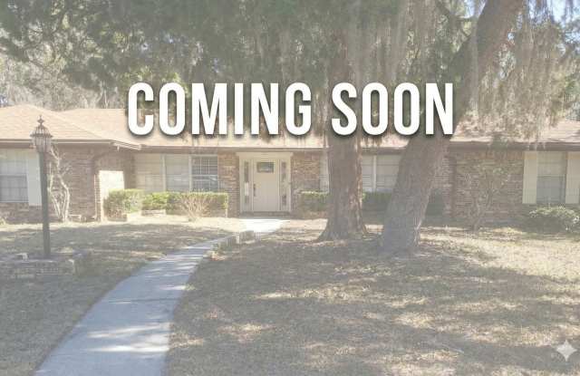 Spacious 4 Bed 2 Bath Home w/ Garage. Fenced in Yard. Private Pool! photos photos
