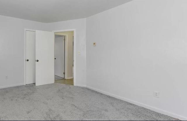 1179 Gunn Hall Drive Gallery 4