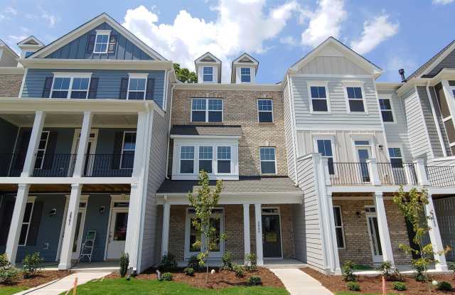 2943 Sunflower Road photos photos