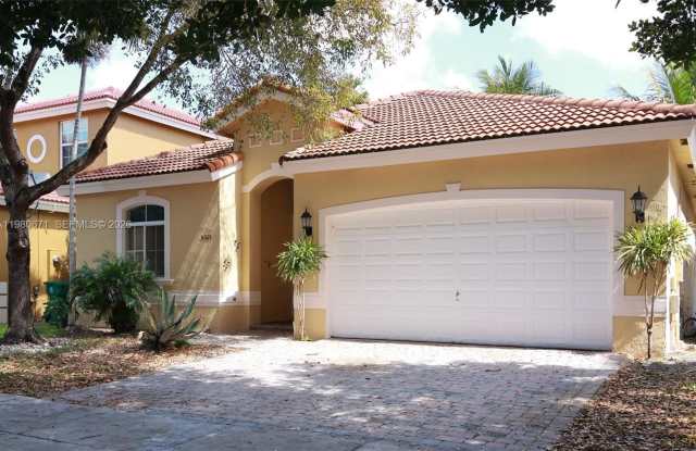 5321 SW 130th Ter photos photos