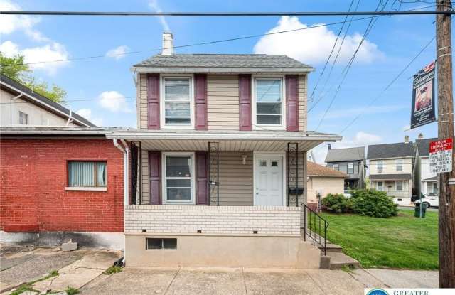 115 2nd Street - 115 2nd Street, Catasauqua, PA 18032