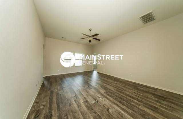 421 East Mobile Terrace Gallery 4