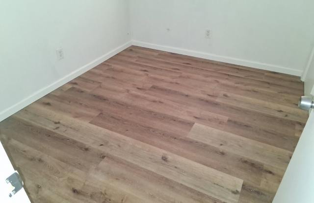 Three-bedroom apartment awaits for you in Avenal - Schedule your tour now! Gallery 4