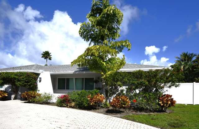 336 Tacoma Lane - 336 Tacoma Lane, Palm Beach Shores, FL 33404