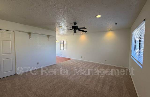 585 N Westridge Drive photos photos