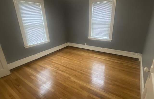 18 Brook Rd. - 18 Brook Road, Quincy, MA 02169