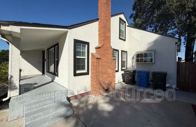 807 W Yosemite Gallery 2