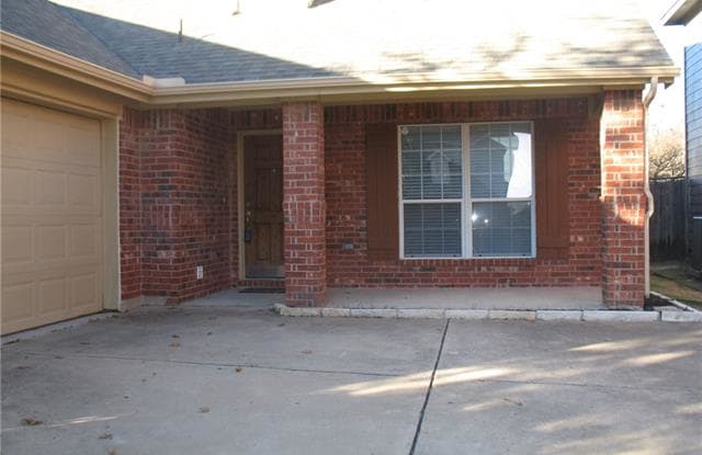 8120 LONESOME SPUR Trail - 8120 Lonesome Spur Trl, McKinney, TX 75070