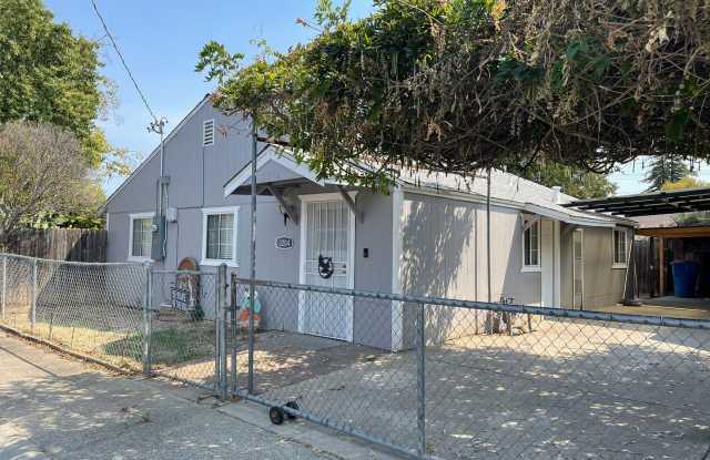 Newly Remodeled Home near Sac City College and William Land Park photos photos