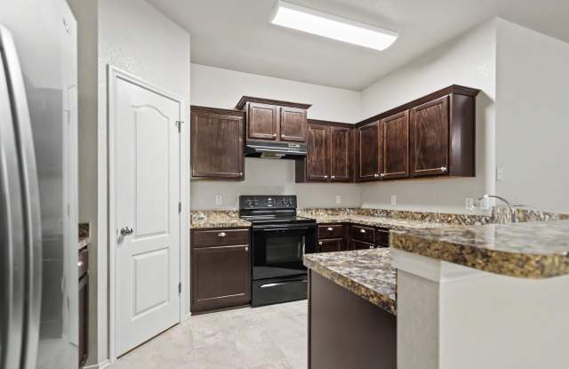2103 Jefferson Ct S Gallery 4