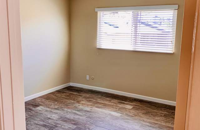 4346 Arizona Street Unit 4 Gallery 4