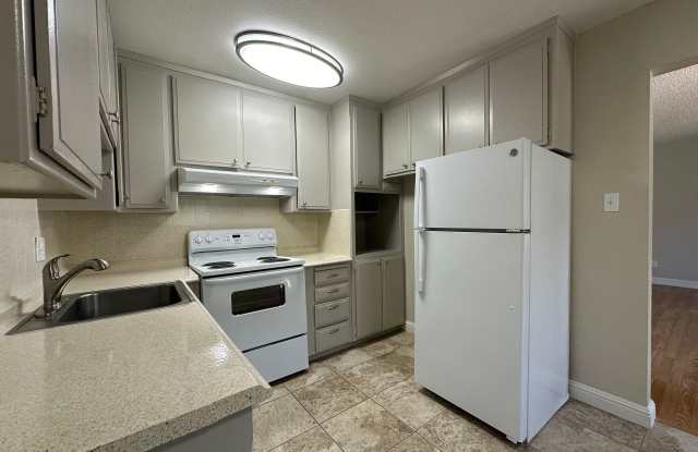 Courtyard Apartments photos photos