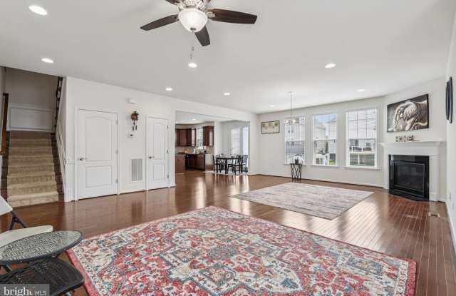 41741 STONECUTTER STREET photos photos