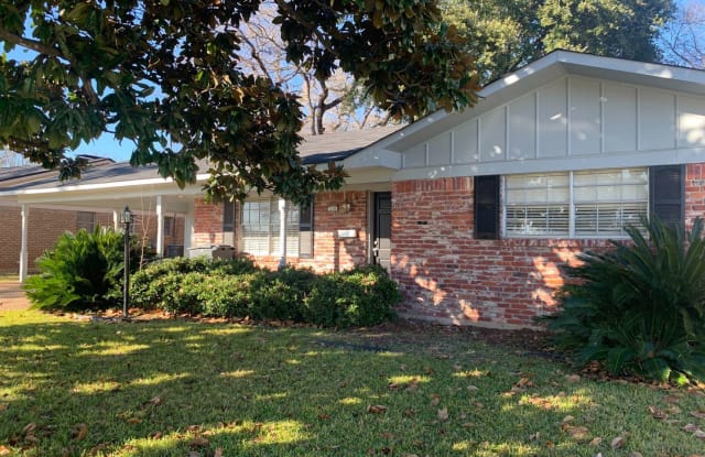 326 Carroll - 326 Carroll Street, Shreveport, LA 71105