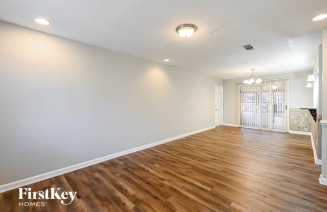 1506 Spender Drive Gallery 2