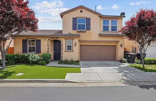 Two Story Home Move In Ready located in Avalon Gated Community!!! photos photos