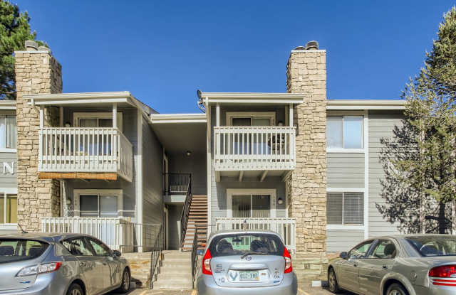 Updated 1BR in Prime DTC Location Gallery 1