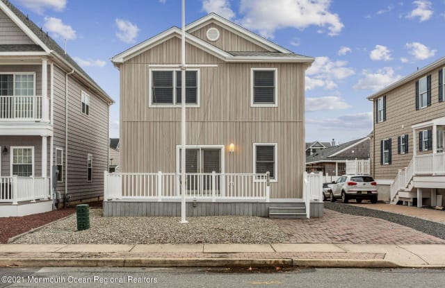 536 Salmon Avenue - 536 Salmon Avenue, Manasquan, NJ 08736