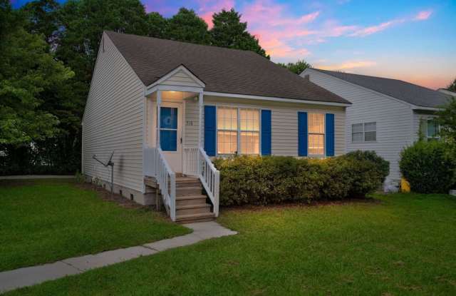 Charming 3BR House in Wilmington photos photos