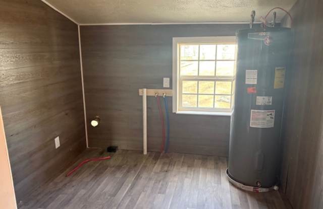 854 E Washington photos photos