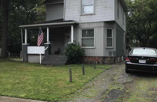 273 Belmont Ave Nw - 273 Belmont Street Northwest, Warren, OH 44483 273 Belmont Ave Nw - 273 Belmont Street Northwest, Warren, OH 44483