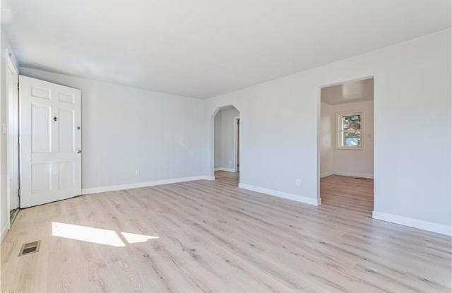 9629 Elnora Street Gallery 4
